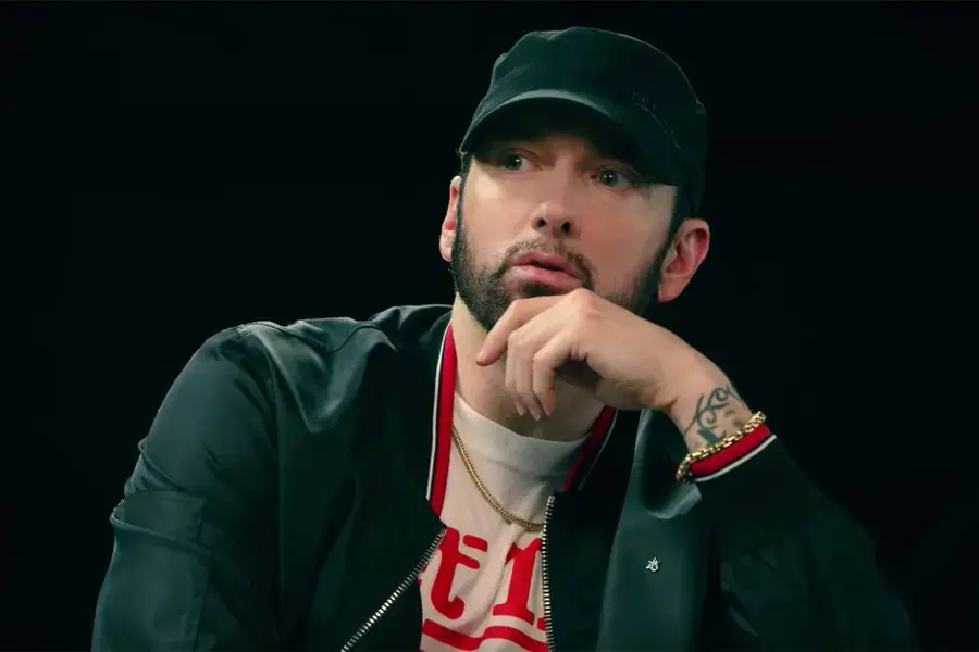 SwayとのKamikaze Interviewで話すEminem