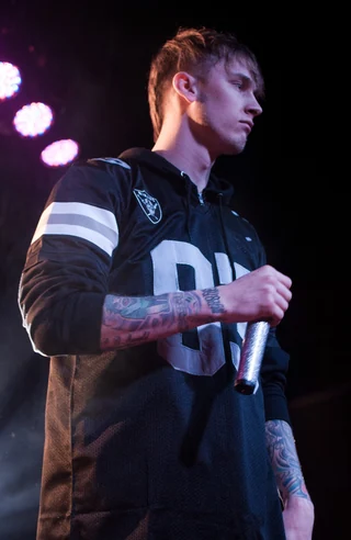 Machine Gun Kelly。Andy Menarchek撮影資料。